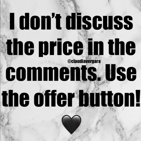 Abigail Scrunched Body Con Dress - Picture 4 of 4